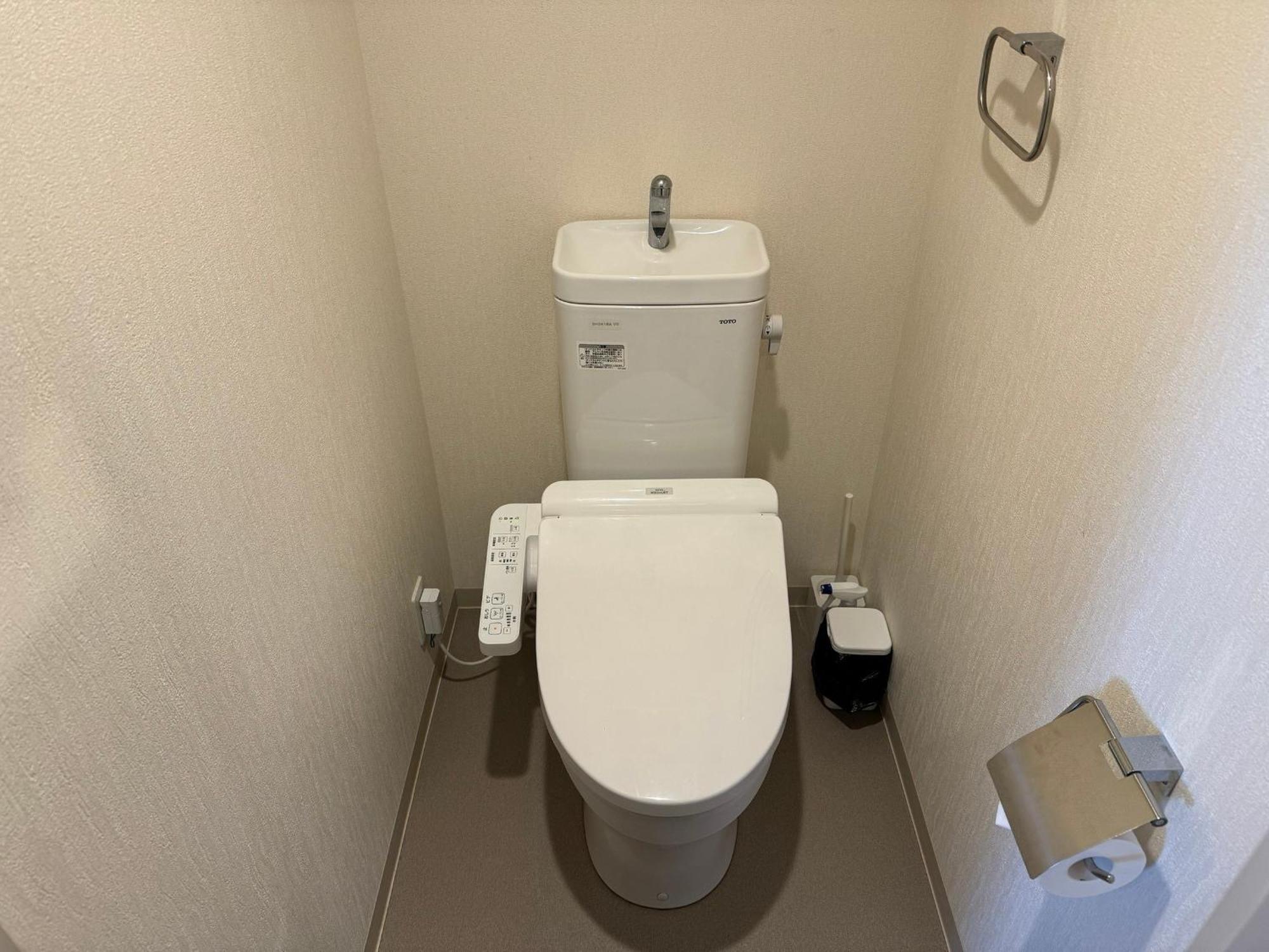 Color Tsuruhashi Appartement Osaka Buitenkant foto