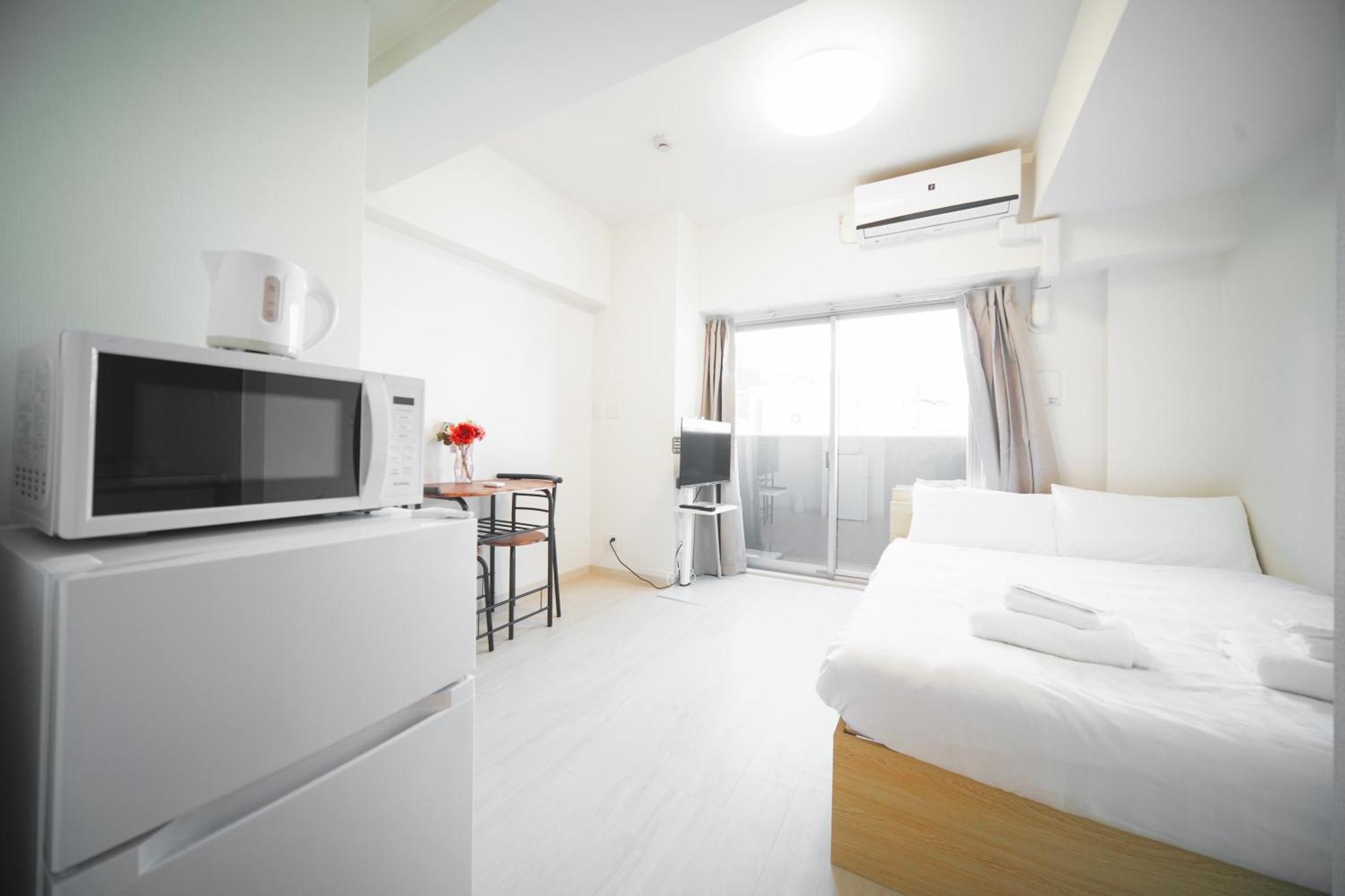 Color Tsuruhashi Appartement Osaka Buitenkant foto
