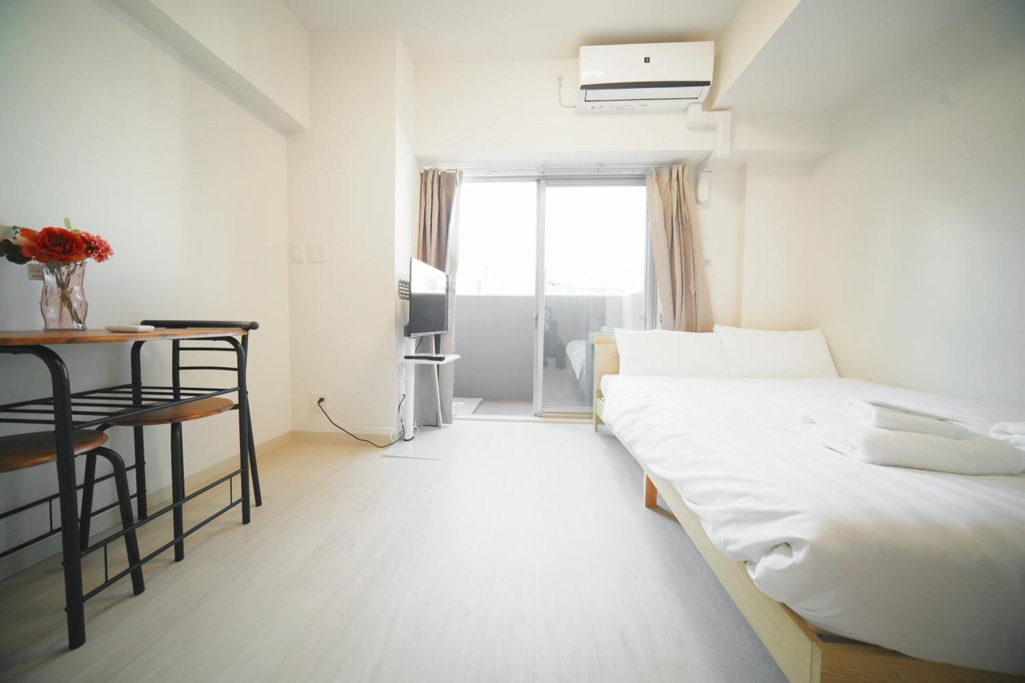Color Tsuruhashi Appartement Osaka Buitenkant foto